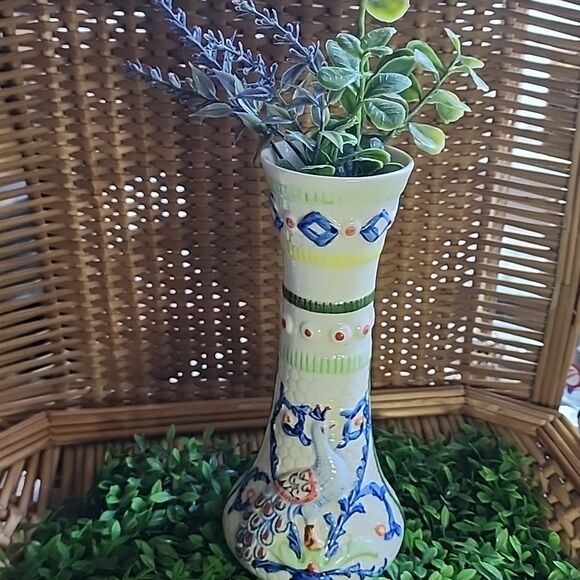 Vintage Peacock Embossed Handpainted Vase - Picture 1 of 10
